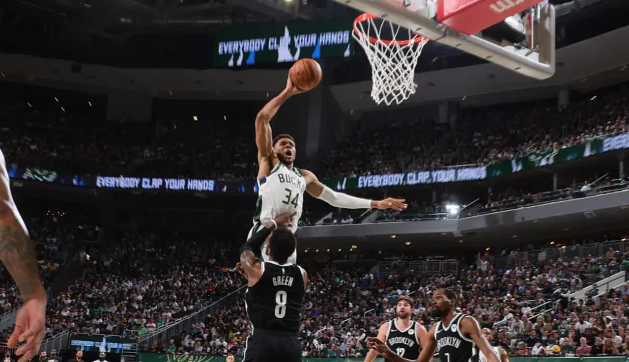 全站APP-刷新纪录引爆全场！，字母哥意外战胜RNG比赛高潮迭起-全站APP