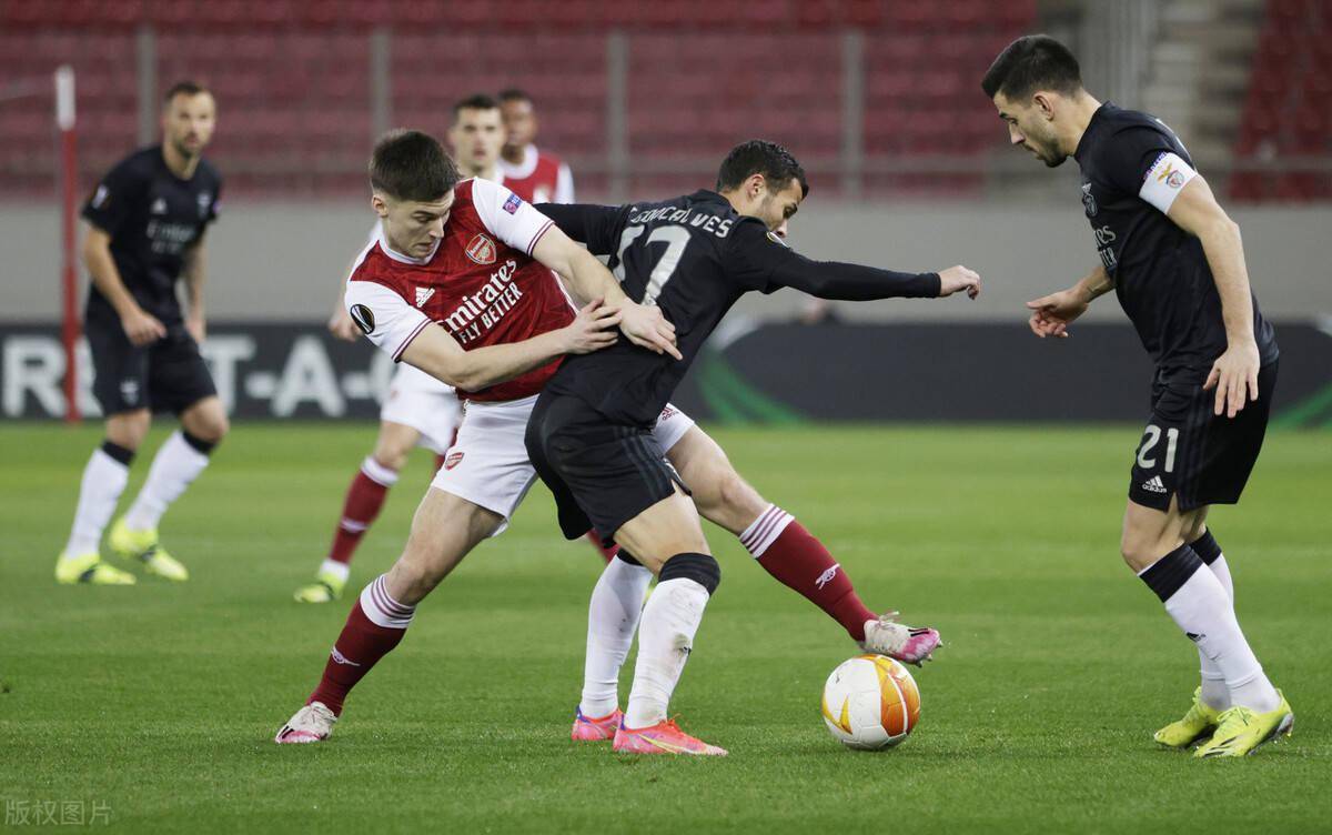 开云-包含欧联倒计时，成都蓉城转会期防线松动，细节引发关注，引发热议，球队文化再被提及的词条-开云