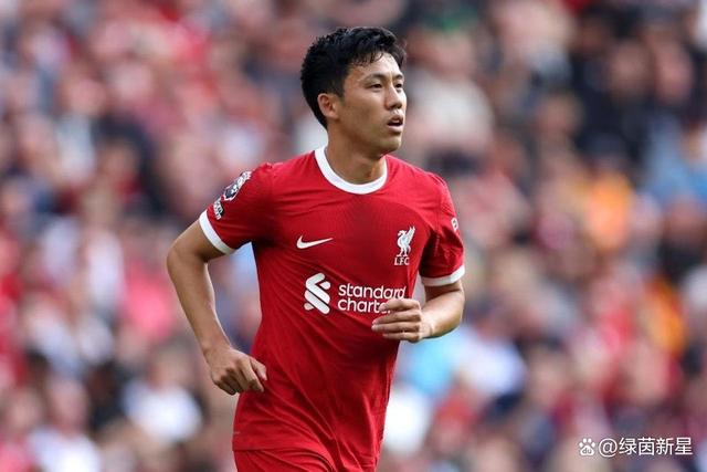 加时末段斯图加特备战亚冠；伤情更新细节曝光；管理层满意；心理建设被强调的简单介绍